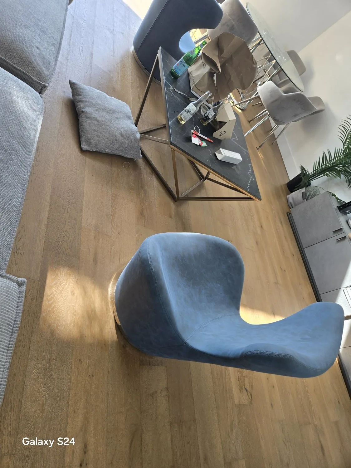 Living room - after, rug removed