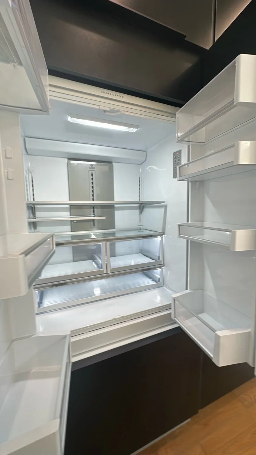 Refrigerator shelf - after, shelf missing